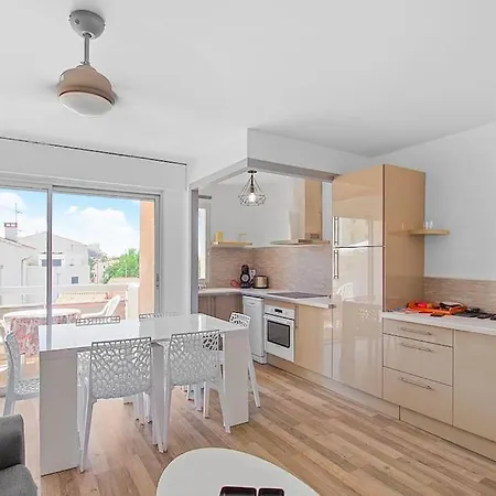 Calme Et Moderne Avec Vue 74 Apartment *